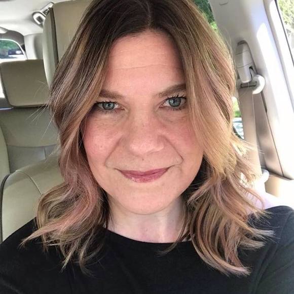 Meet your Posher, Jessica - Picture 4 of 4